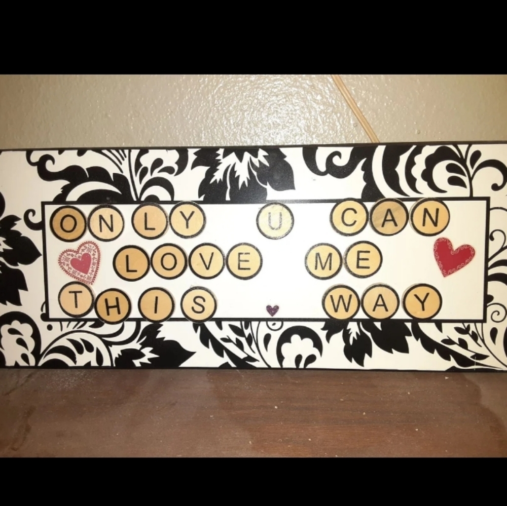 Wall decor hanging